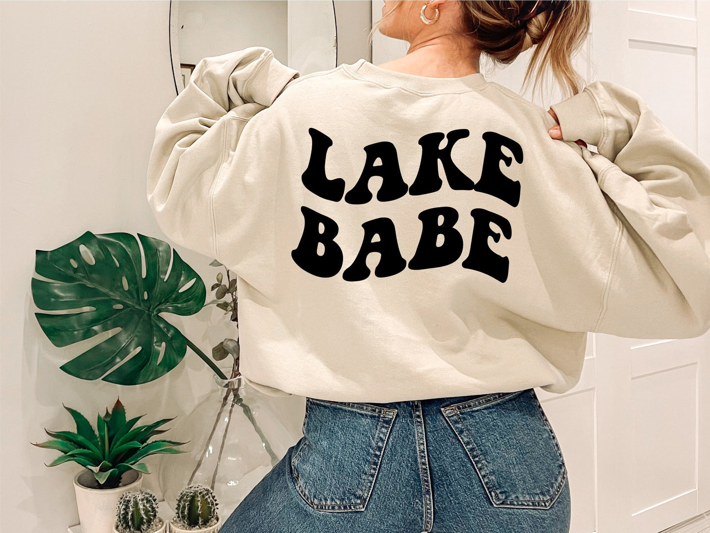 Lake Babe, Lake Life, Camping, Boating, SVG, EPS, PNG, and more, Digital Download, Wavy Letters